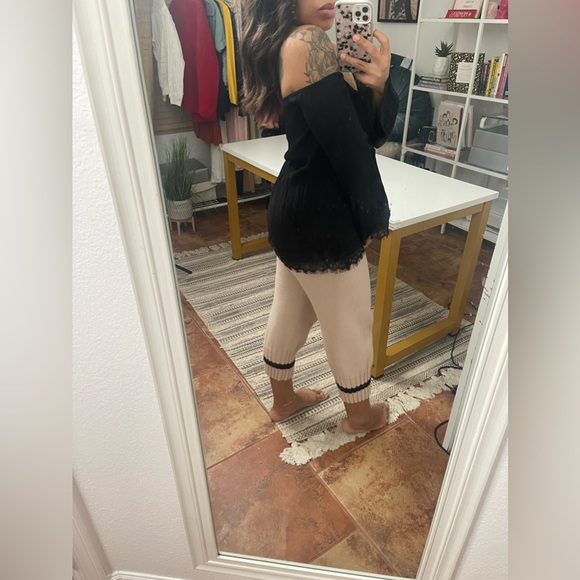 For Love & Lemons off the shoulder lace detailed top XS - Picture 8 of 14